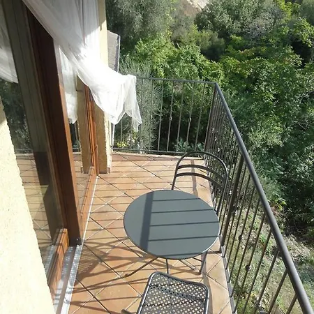 Holiday home Il Merlo Della Rocca *
