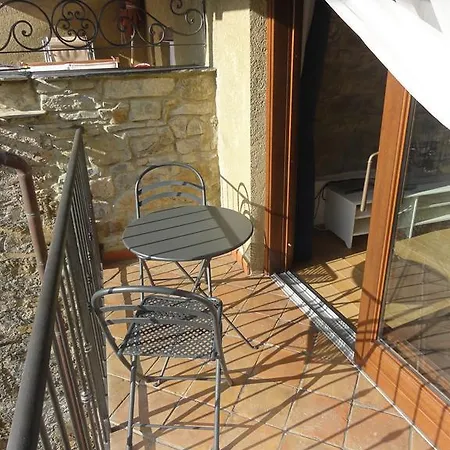 Il Merlo Della Rocca Holiday home Imperia