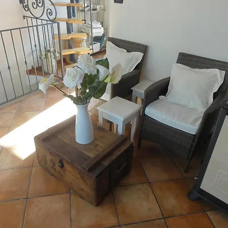 Holiday home Il Merlo Della Rocca *