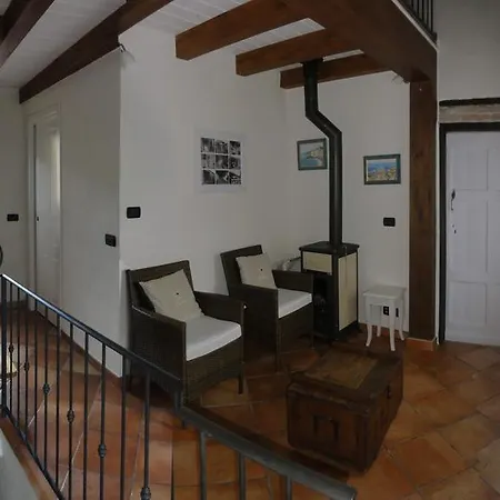 Il Merlo Della Rocca *