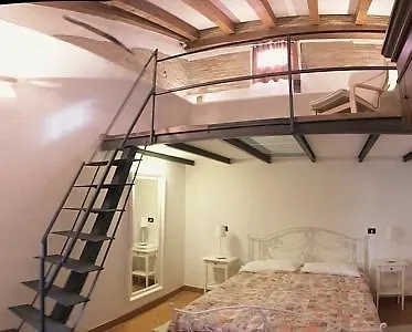 Feriehus Il Merlo Della Rocca