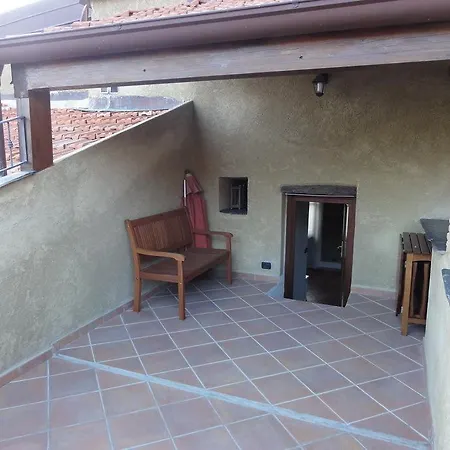 Il Merlo Della Rocca Holiday home Imperia